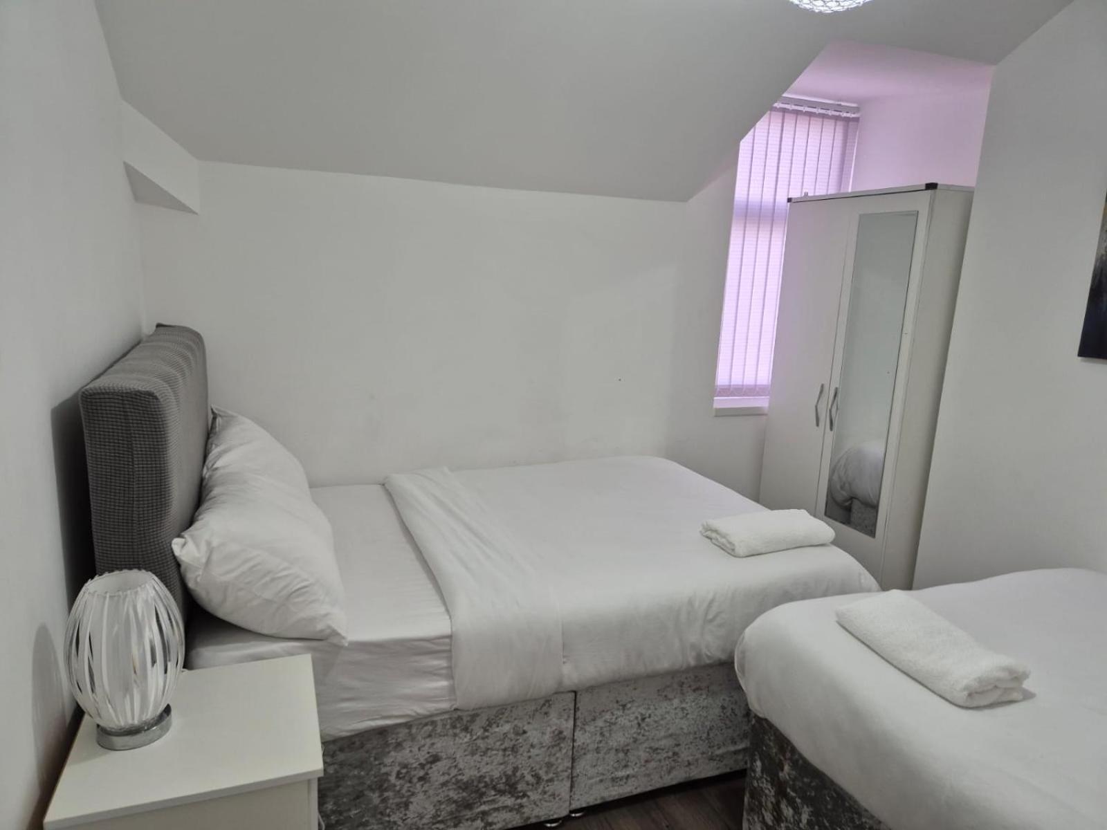 Affordably Elegant Apartments Close To Coop Live, Etihad Stadium And Manchester City Centre المظهر الخارجي الصورة