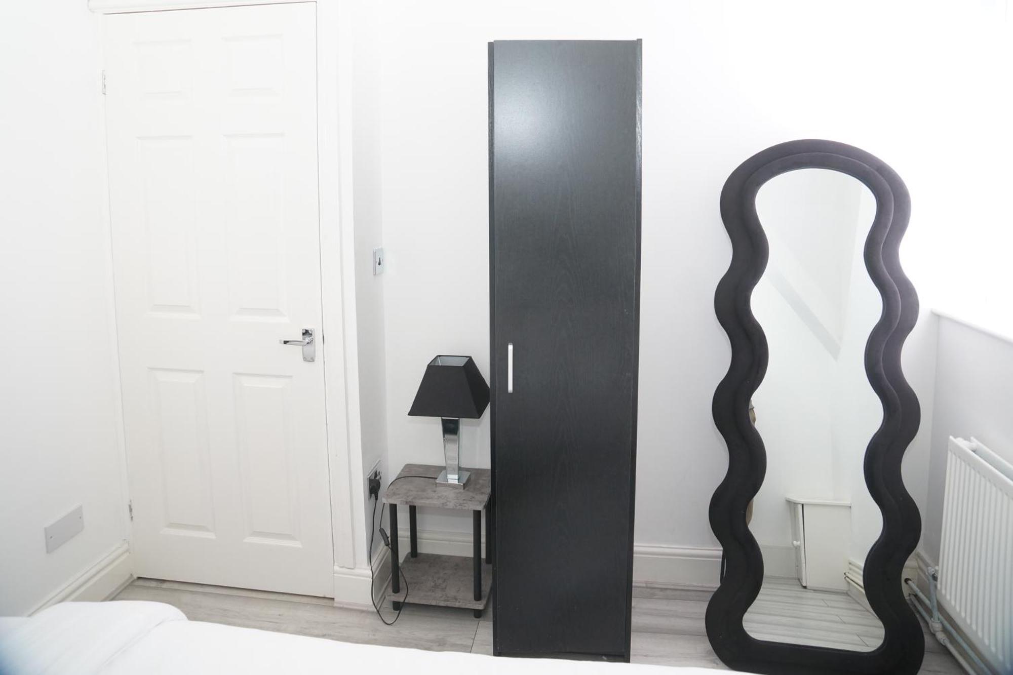 Affordably Elegant Apartments Close To Coop Live, Etihad Stadium And Manchester City Centre المظهر الخارجي الصورة